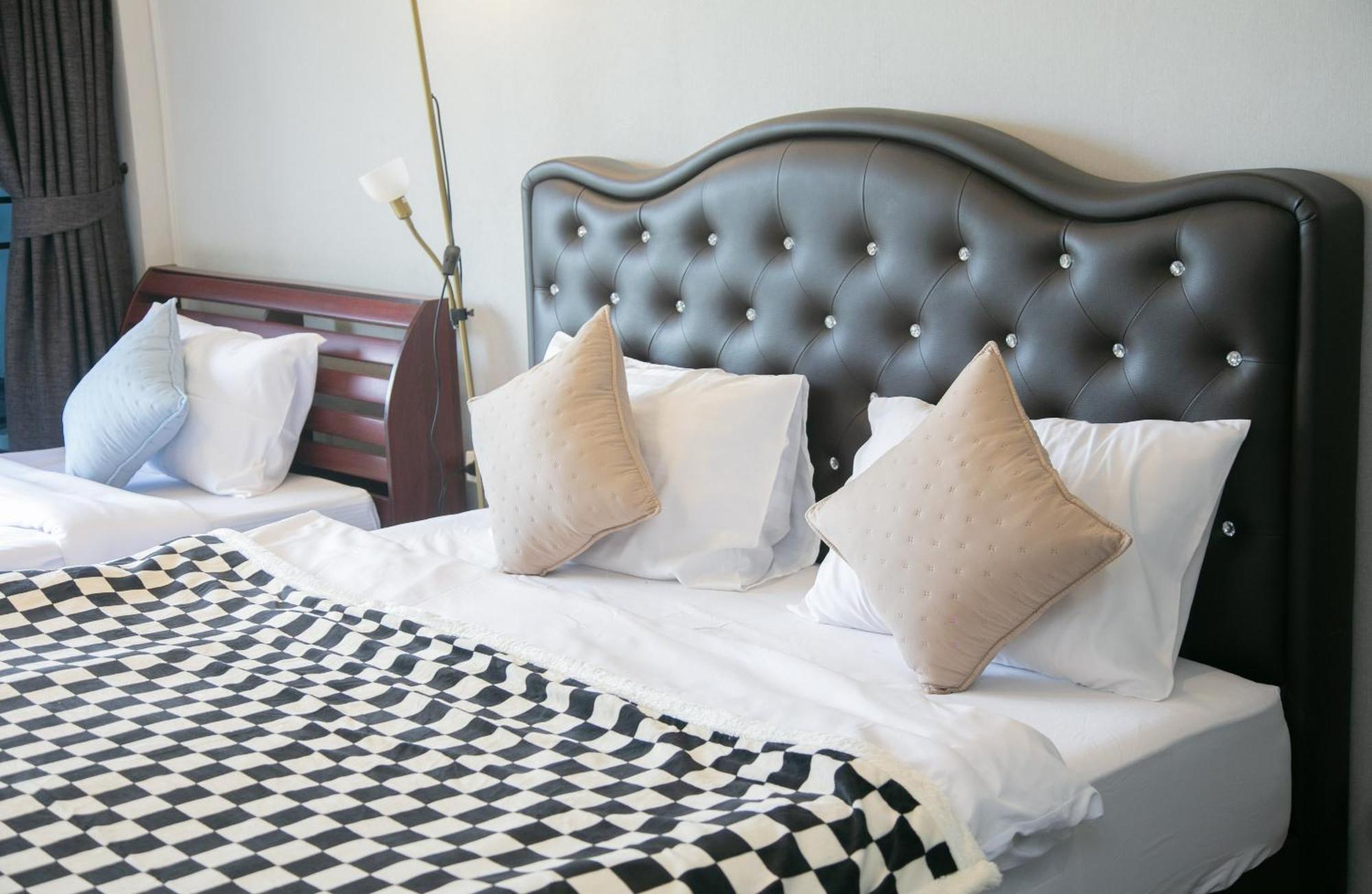 Bed and Breakfast Hello Host Чиангмай Экстерьер фото